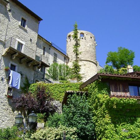 Villa Casa Stefania Barrea Exterior foto